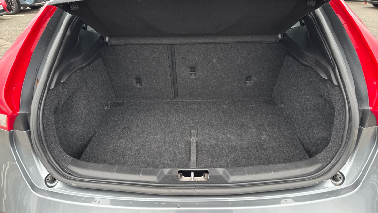 Volvo V40 T2 [122] R DESIGN Edition 5dr Petrol Hatchback